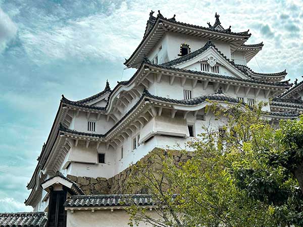 Il Castello Di Himeji L Airone Bianco Simbolo Del Giappone