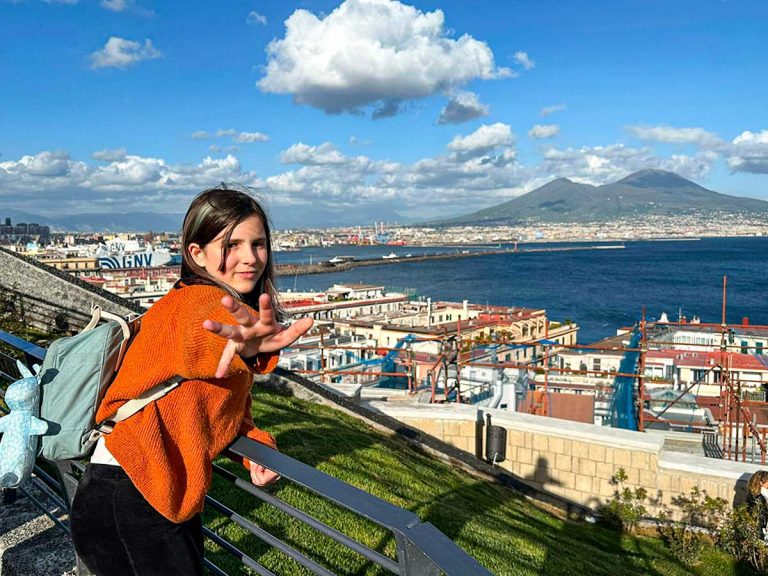 Ascensore Di Monte Echia La Vista Su Napoli Che Ti Fa Innamorare