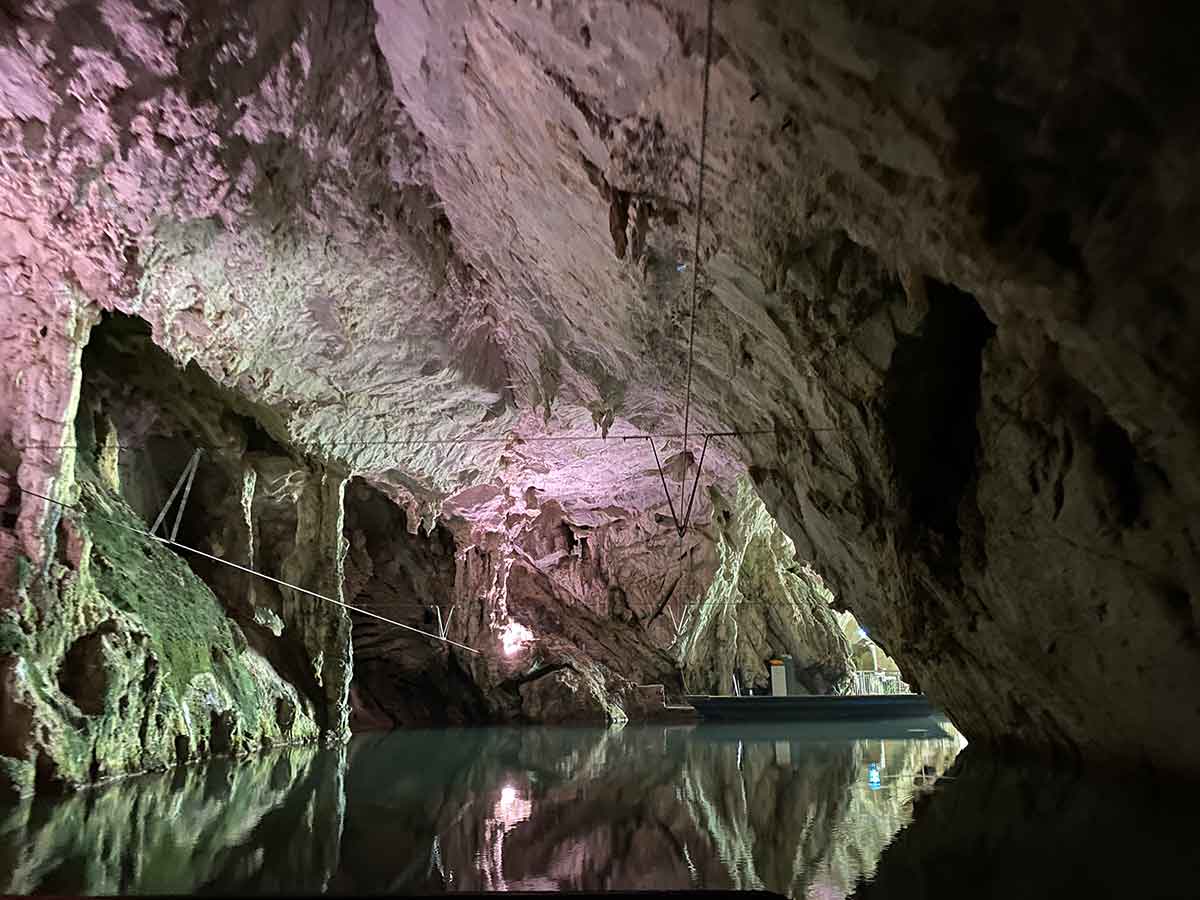 fiume grotte pertosa auletta 