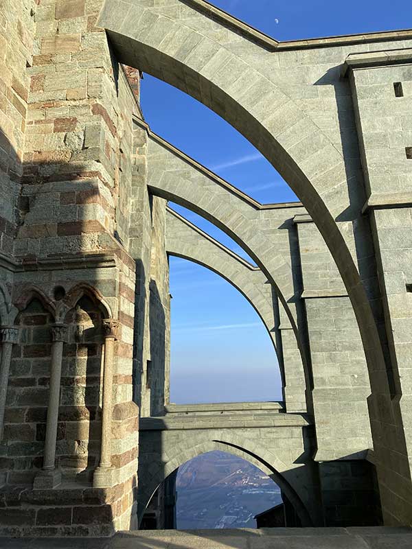 Sacra San Michele contrafforti