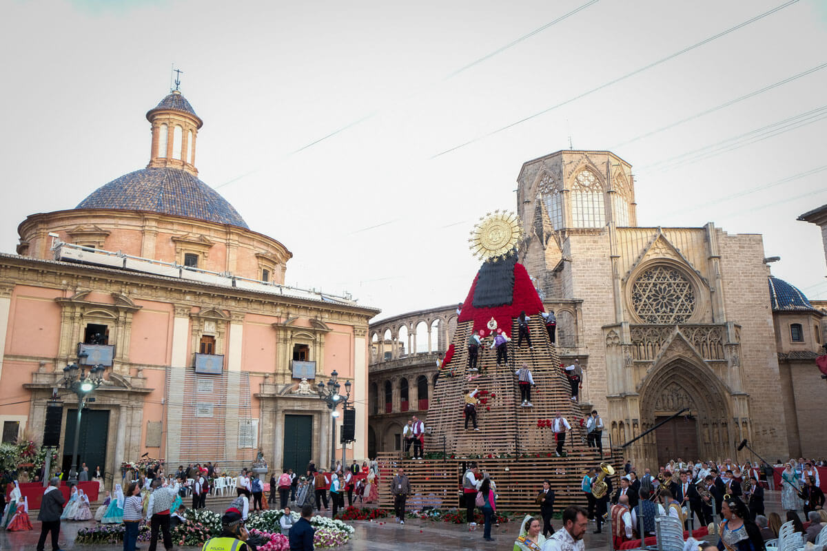 Piazza de la Virgen durante la Ofrenda